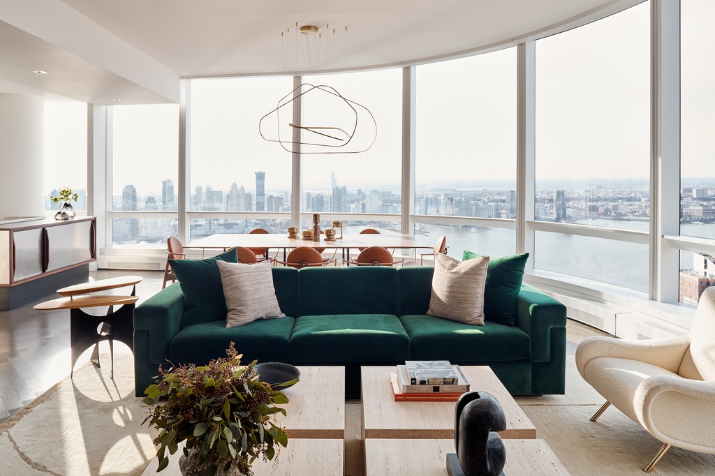 effetto__'s tweet photo. Step inside the stunning New York penthouses of interior designer Jessica Gersten. The talented designer speaks to #EffectMagazine about scale, spatial dynamics, and successfully moving from fashion to interiors → https://t.co/n5MosfduJQ
✍️ Elana Castle https://t.co/2J4o7skbfN