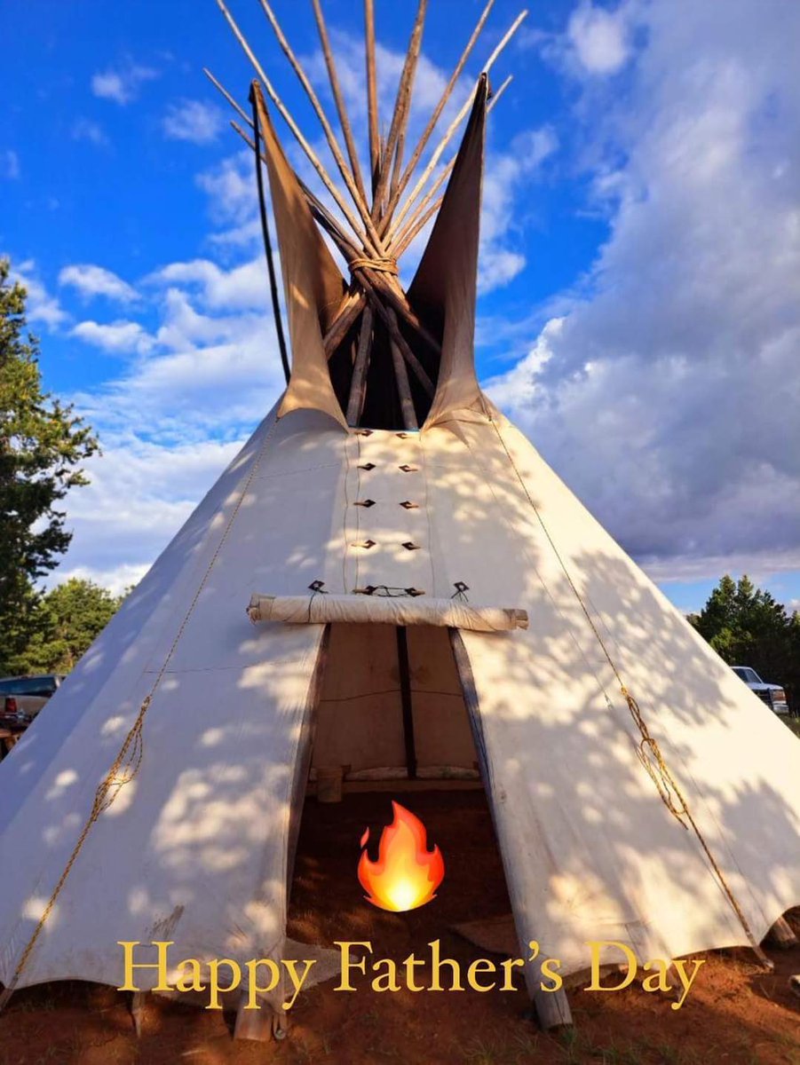 TséNiteelHonágháahniiHasteen - L.Sam,Jr. (@lawrencesamjr) on Twitter photo 