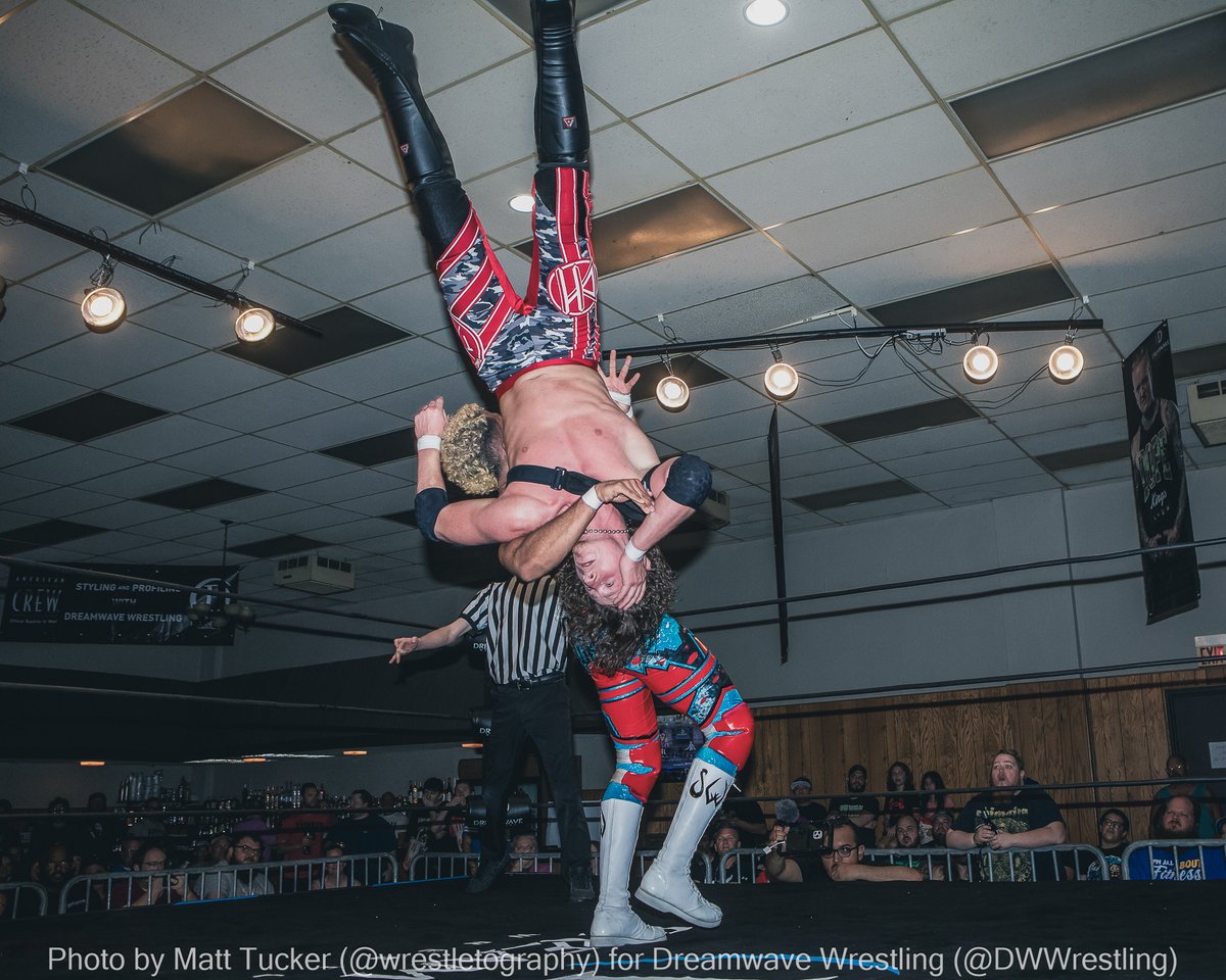 wrestletography's tweet photo. Connor Hopkins vs Stephen Wolf
@Hopper2017 @StephenWolf309
@DWWrestling #DW617 https://t.co/PjygmLqp4U