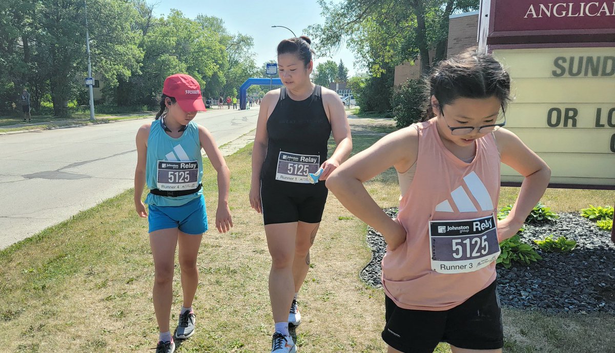 NguyenMath's tweet image. 4 out of 5 legs of the relay done. See you at the finish line. Happy fathers day!