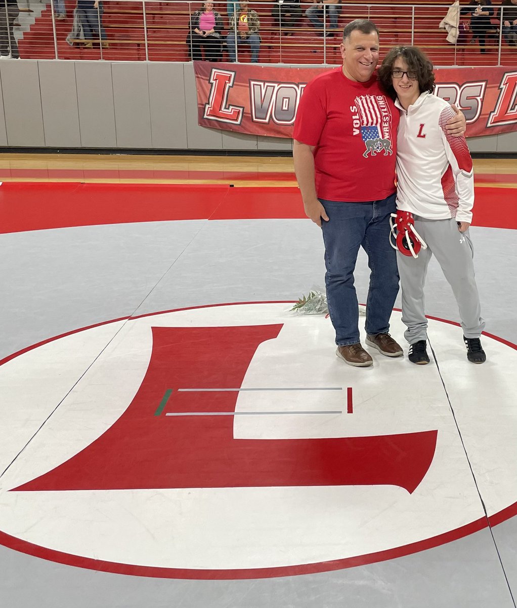 Tim Farrell tweet media