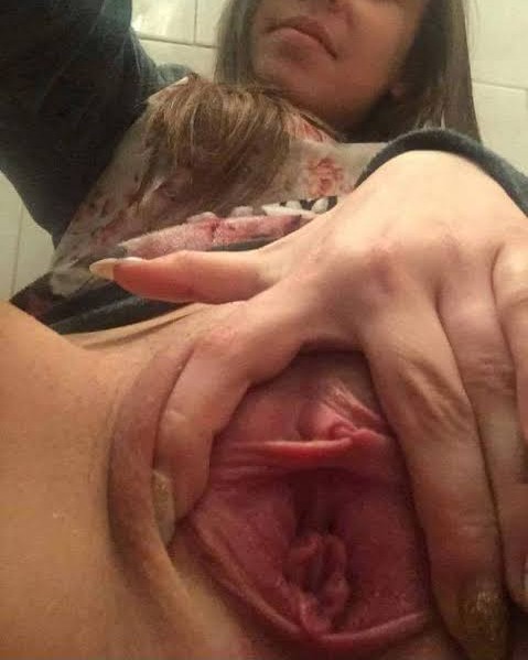 PSandri34's tweet photo. Ahhh i am burningg nowww let me show yourr wood daddyyyy
Welcome !Follow for private nudes https://t.co/G6m71ynCwE