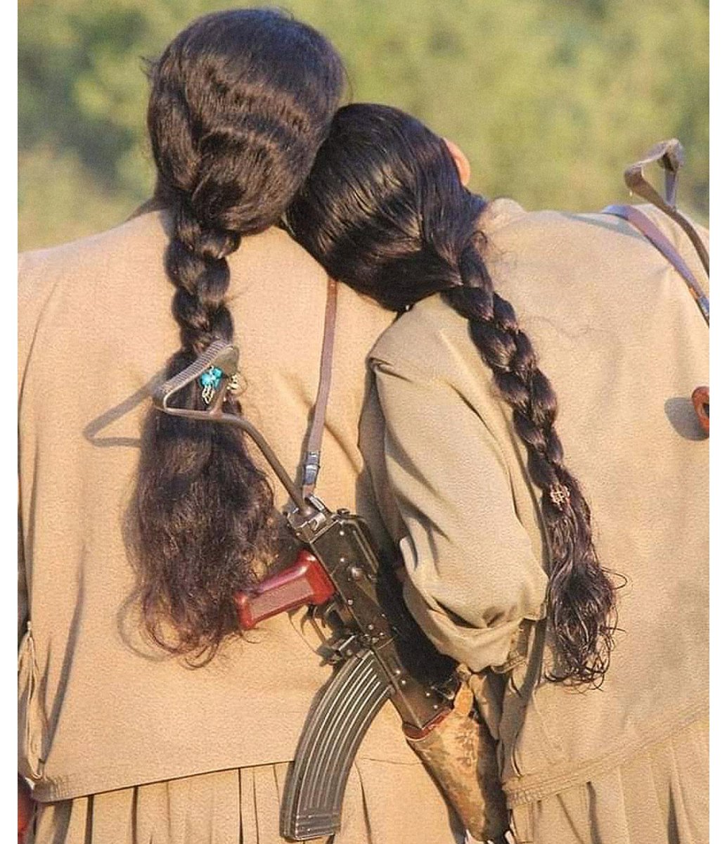 Life is a war and war is always won with courage.🌻

#Kurdish