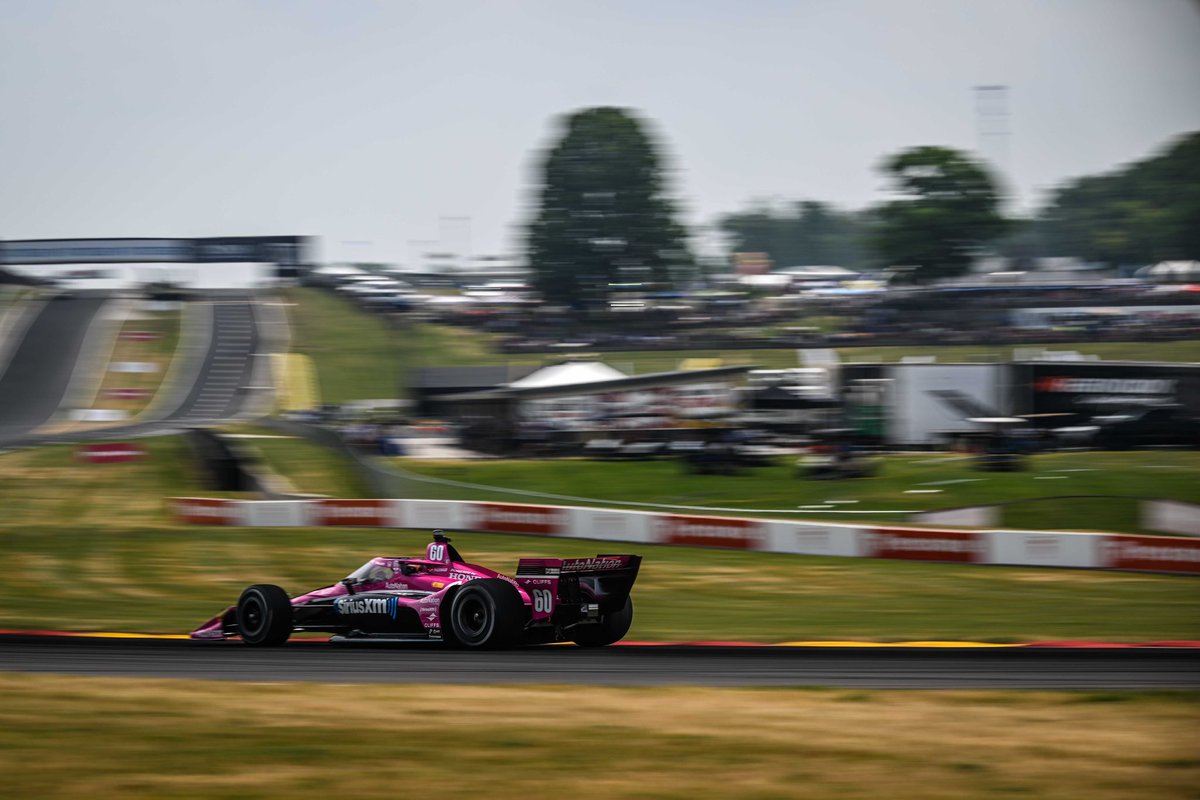 Road America race day! Ready to take on this challenging track. C'est le jour de la course à Road America. Prêt à affronter ce circuit exigeant. 1PM @USANetwork & @peacock 19h15 @CanalplusSport