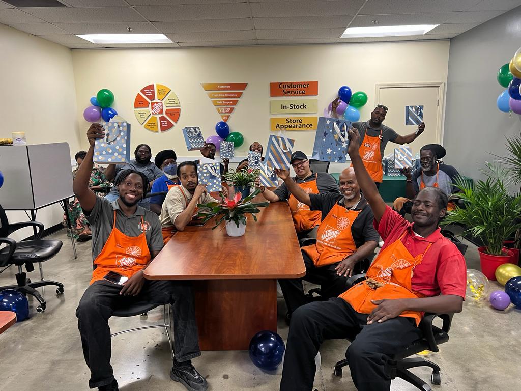 Shawna Williams (@shawnawill40) on Twitter photo Happy Father's Day To Our Amazing Kings #8201 Happy Father's Day <a href="/AlveloJean/">Jean Alvelo</a> <a href="/wcork19/">Warren Cork</a> <a href="/Erika_AR_HD/">Erika De Jesus</a> <a href="/DestinThompson2/">Destin Thompson</a> Happy Father's Day To Our Amazing Kings #8201 Happy Father's Day <a href="/AlveloJean/">Jean Alvelo</a> <a href="/wcork19/">Warren Cork</a> <a href="/Erika_AR_HD/">Erika De Jesus</a> <a href="/DestinThompson2/">Destin Thompson</a>