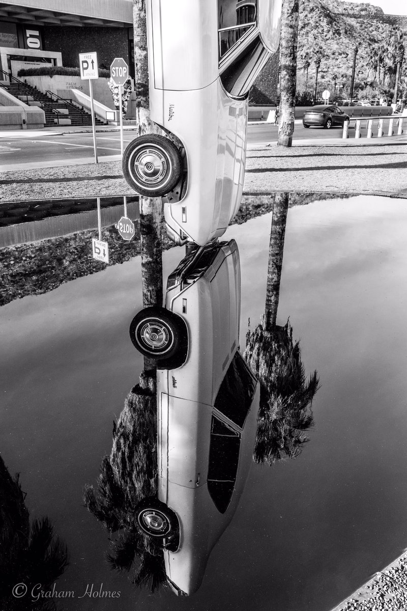 Amazing art installation at The Palm Springs Art Museum. #palmsprings #palmspringsmua #palmspringsmuseumofart 

.
.
.
.

#canonexploreroflight #canonusa #ShotOnCanon #adventurephotography #travelphotography #adobelightroom  #california  #hey_ihadtosnapthat2 #teamcanon