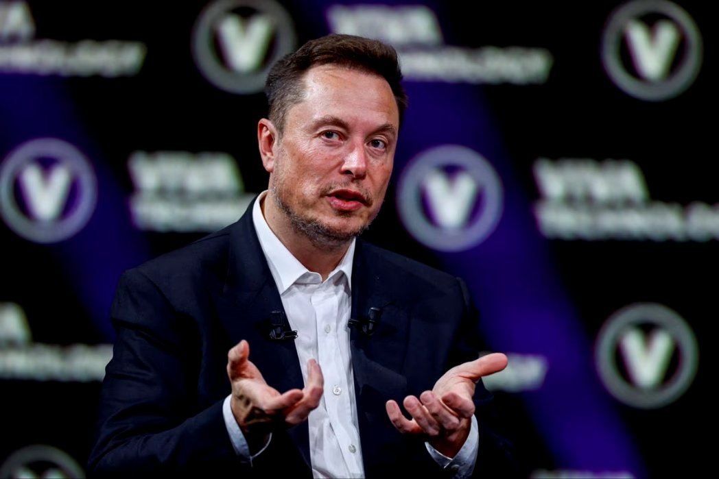 Elon Musk, 'Neuralink'in insanlarda ilk implantasyonunu bu yılın sonlarında yapılacak.'

Biz nasıl olsa herşeye karşı çıkıyoruz, komplocuyuzya, Elon Musk sizi çok seviyor sizi düşündüğünden çiplemek istiyor. Koşa koşa gidin Elon sizi çiplesin Virüs Aşısı savunucuları...