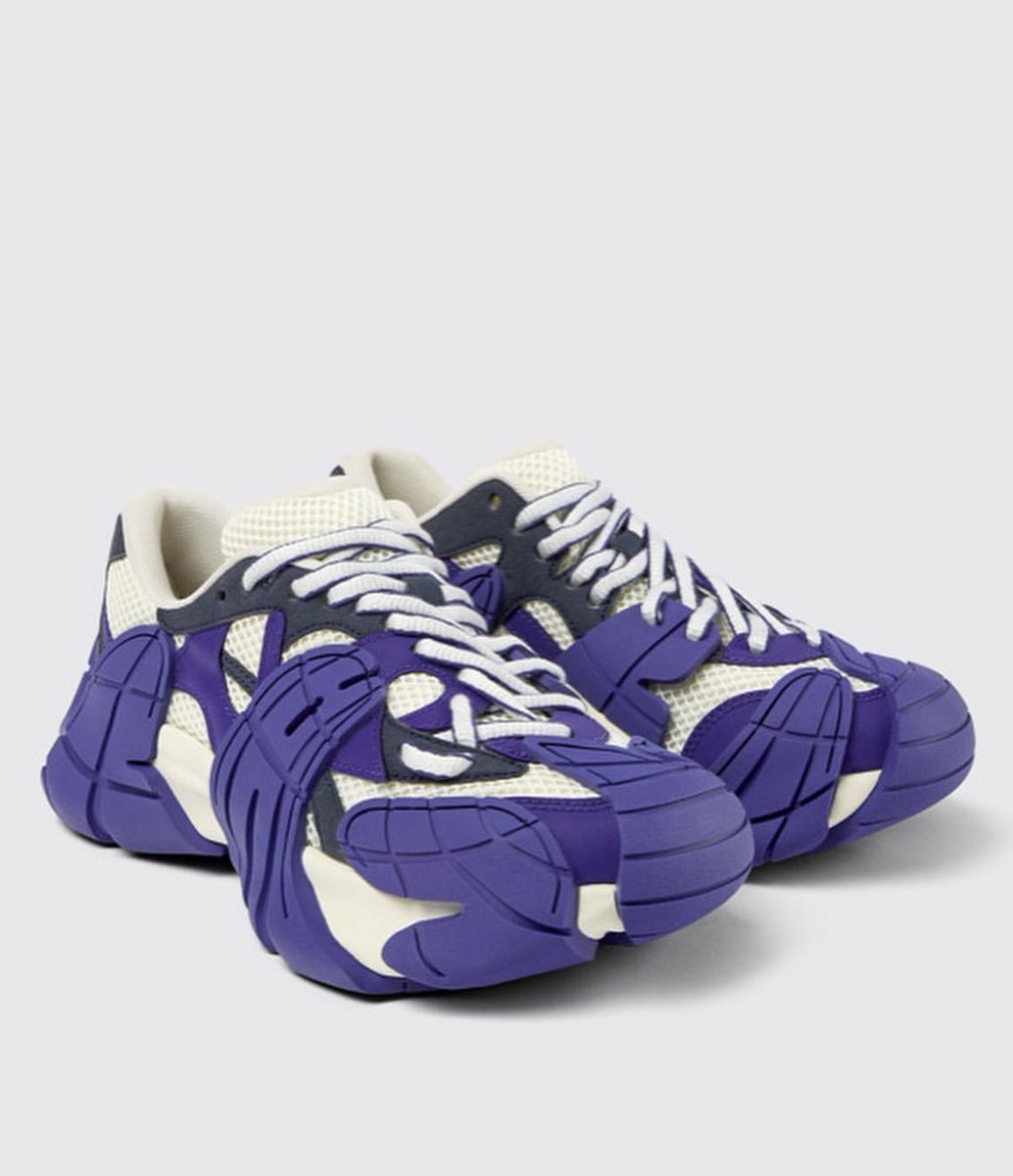 StreetFashion01's tweet photo. CAMPER LAB “Tormenta” Sneakers!🖤 https://t.co/vtwSQBjJvk
