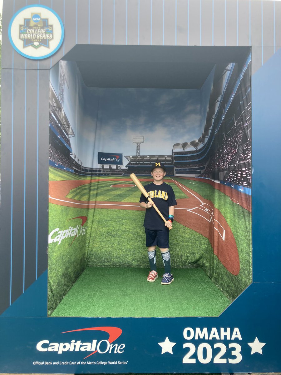 DRebTaylor's tweet photo. Good times for #TheMidget at the #cws #CWS2023 #CWSOmaha https://t.co/KeFW8rfjvi