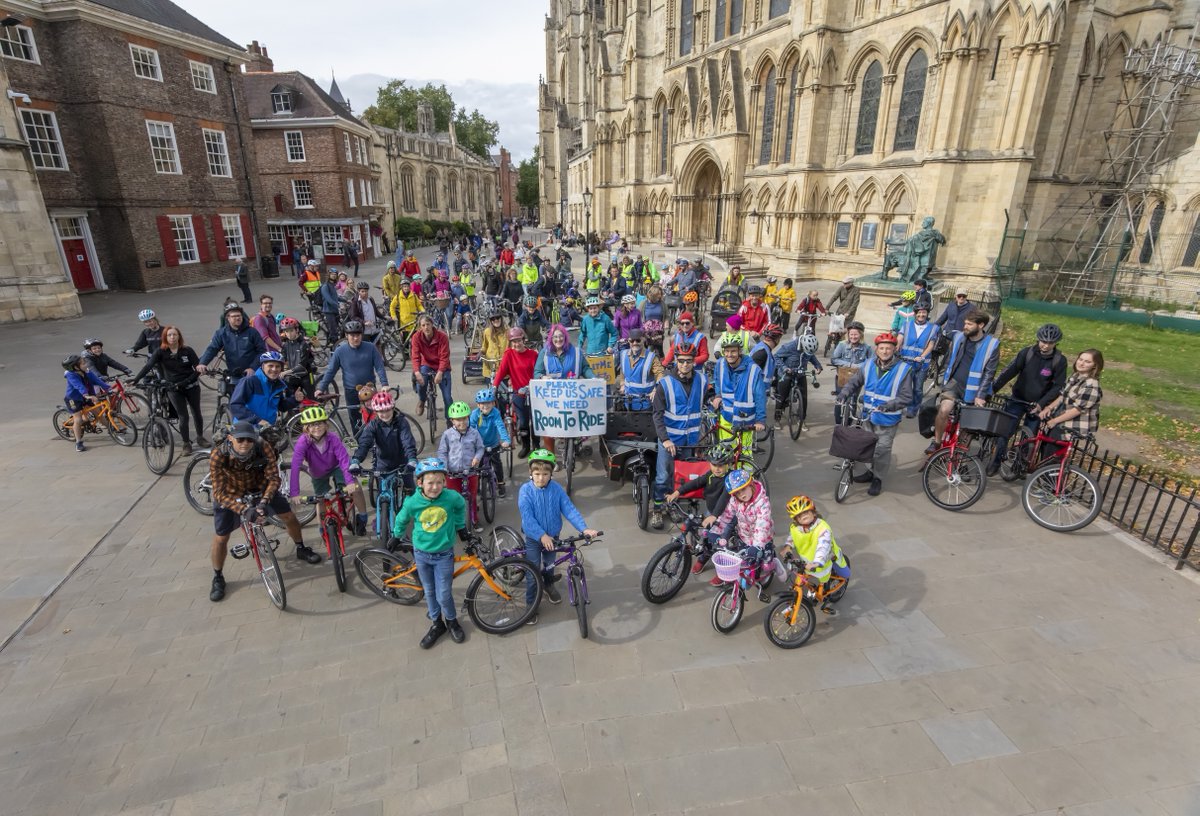 YorkCycle's tweet photo. Want safe #RoomToRide in York? JOIN US! Help grow our campaign for safer, convenient and accessible cycle routes across the city - Read our manifesto #42Ways and FIND OUT MORE: https://t.co/sX36FZrHLQ
#ActiveTravel https://t.co/n2uVAuaBU7