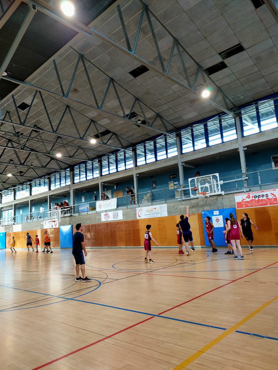 AjCMalavella's tweet photo. 📸 Avui cloenda de la temporada del @cecaldes . L’esport segeuix i no para ni un minut a #CaldesdeMalavella. https://t.co/fRJ73FDPI1
