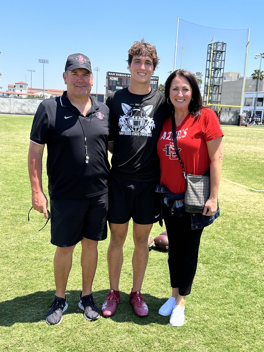 Tomsen Vickery tweet media