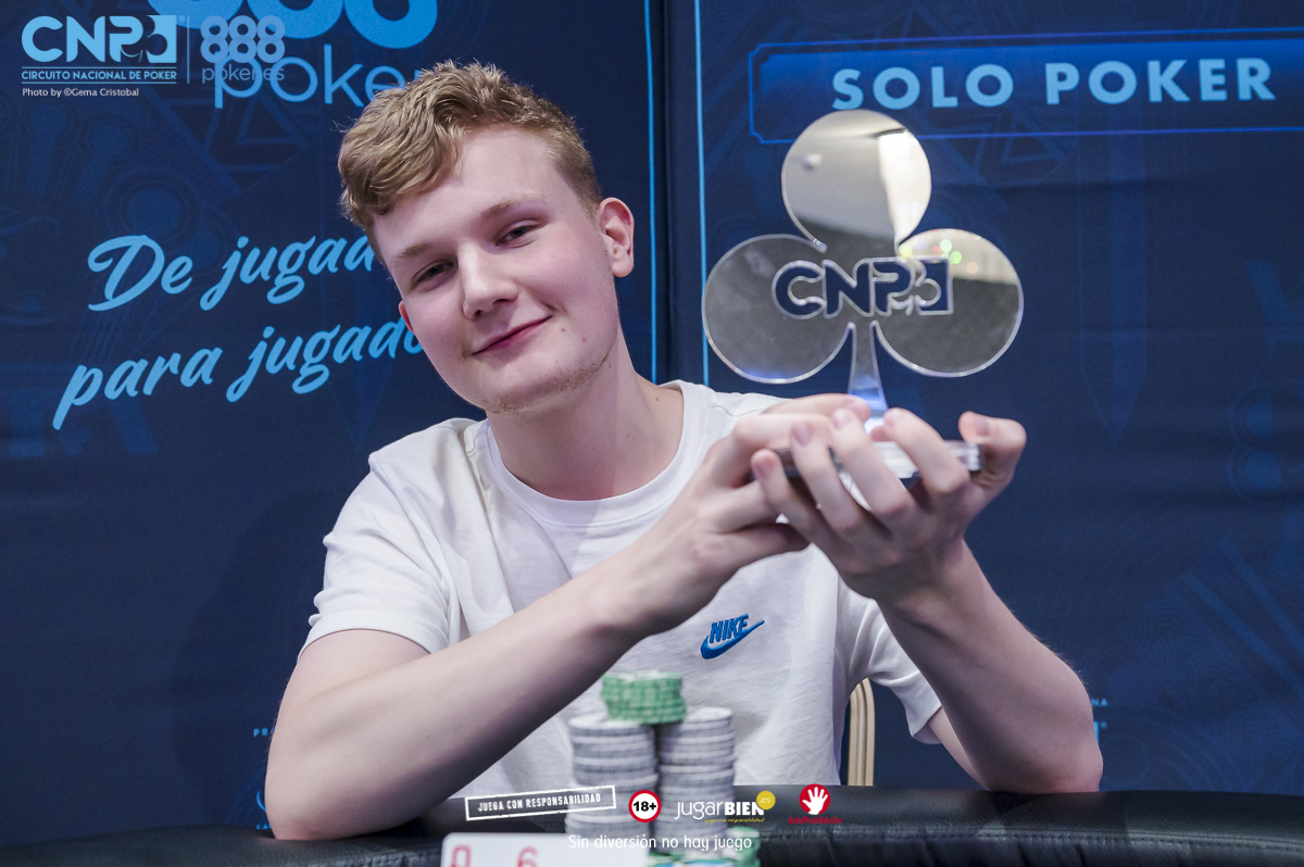 🏆 ¡Daniel Rean ganador del Mini CNP! 🏆

💰¡Se hizo con los 10.800€ y el trébol tras superar a 227 rivales!
💸¡El duo inglés-finés ha arrasado en Granada!
👑Solo nos queda coronar al campeón del Main Event

#CNP888 ♣️ <a href="/LAROUSH_Events/">LAROUSH EVENTS®</a> <a href="/888pokerSpain/">888poker España</a> @CasinoAdmGra <a href="/SaintBelikin/">SaintBelikin</a>