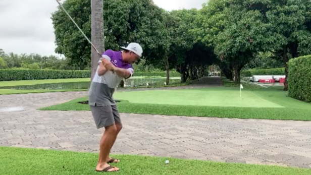 With Rickie Fowler heading into the final round of the US Open tied for the lead, here's a reminder that his 11,500 square-foot house has a practice hole in the front yard, waterfront access in the backyard, and a replica of Magnolia Lane (Augusta) for the driveway 🔥