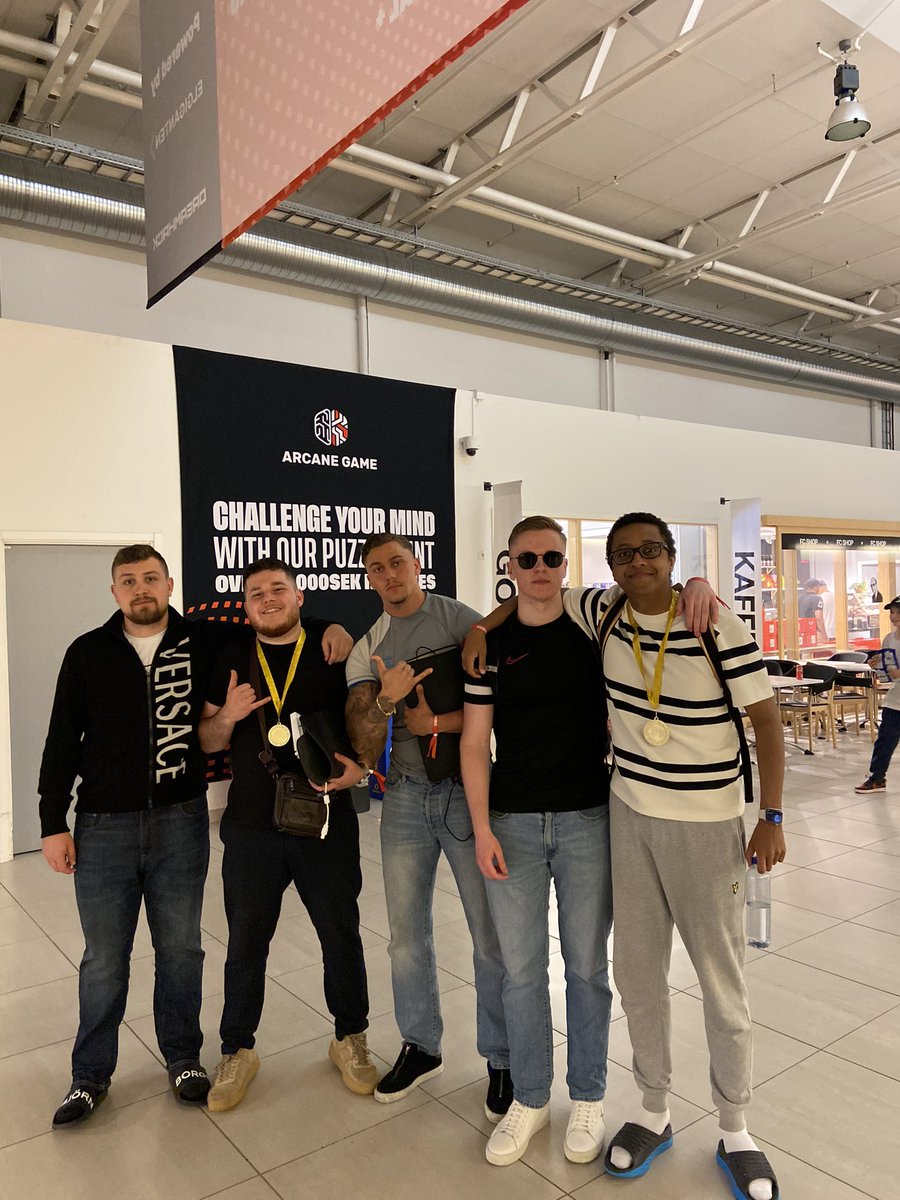 melonhead tweet media