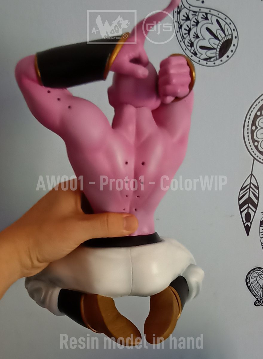 Kidpunk16's tweet photo. Sexy Buu Staute post:

AW001 Super Sexy Boo is still available for preorder.

He's around 35cm tall (including his pillow). 

Statue features up to 4 interchangeable lower bodies (dressed up to full nude) and three heads. https://t.co/FrK8MLCFOh