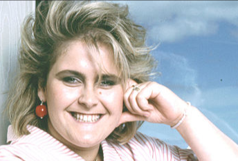 Happy 62nd birthday  Alison Moyet 