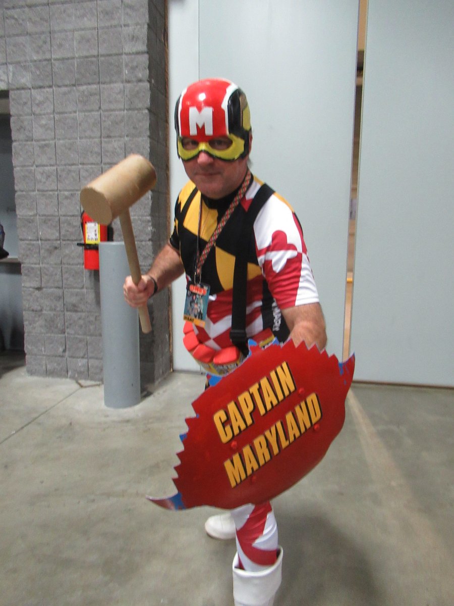 echinoblog's tweet image. ha ha. and of course, the RETURN of CAPTAIN MARYLAND! His mallet of crustacean digestion and his belt of #oldbay seasonings!  #AwesomeCon2023