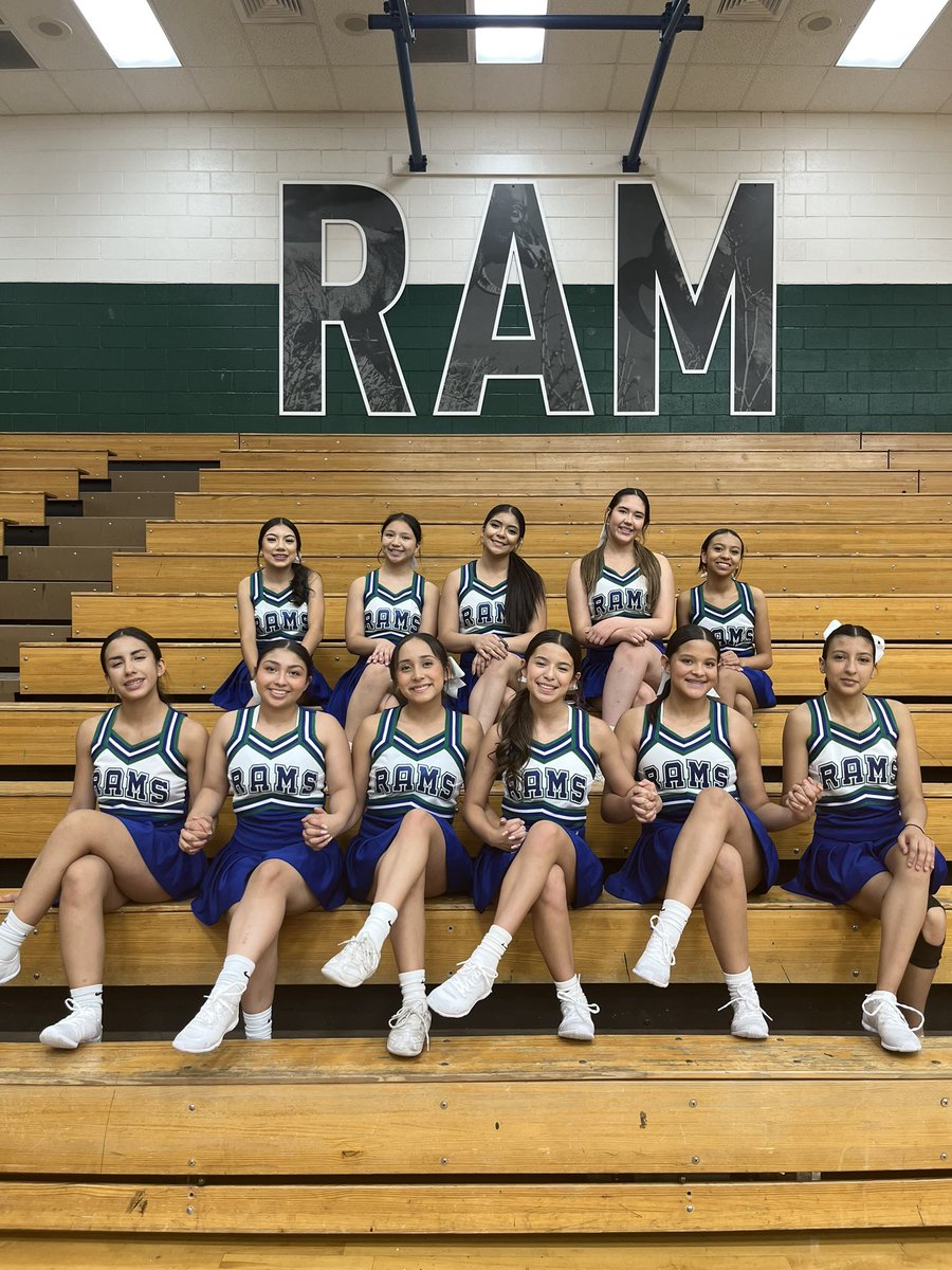 @MontwoodHSCheer tweet media