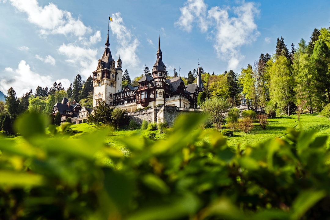 Experience the best of Târgu Mureş in 3 Days 
 tripper.guide/romania/t%C3%A… 

 Experience the charm of Transylvania in Târgu Mureş. 
 #travelguide #târgumureş #romania