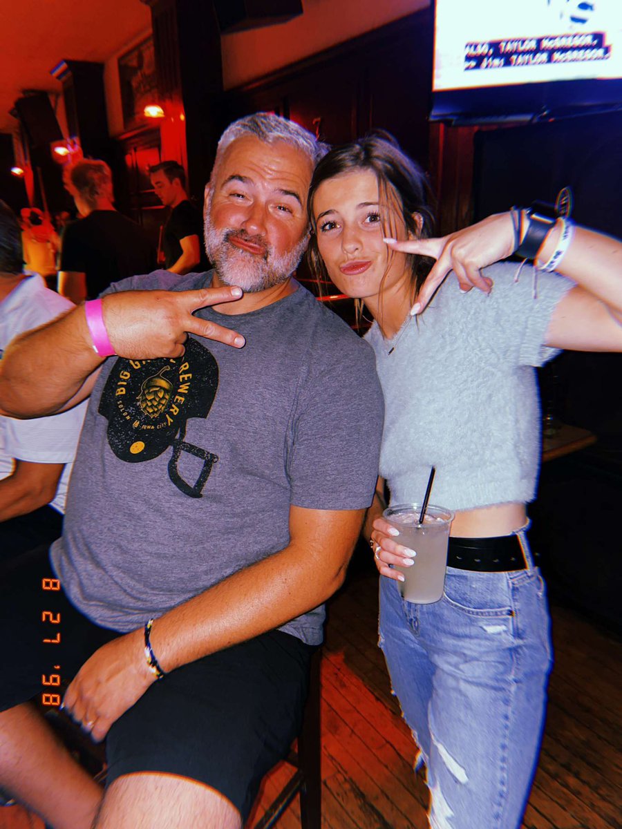 bailiekroll2's tweet photo. Happy Father’s Day to the best girl dad out there! Thanks for being my hiking, travel, and adventure buddy! Have a great day @KrollJeremy https://t.co/MMwYkegyd3