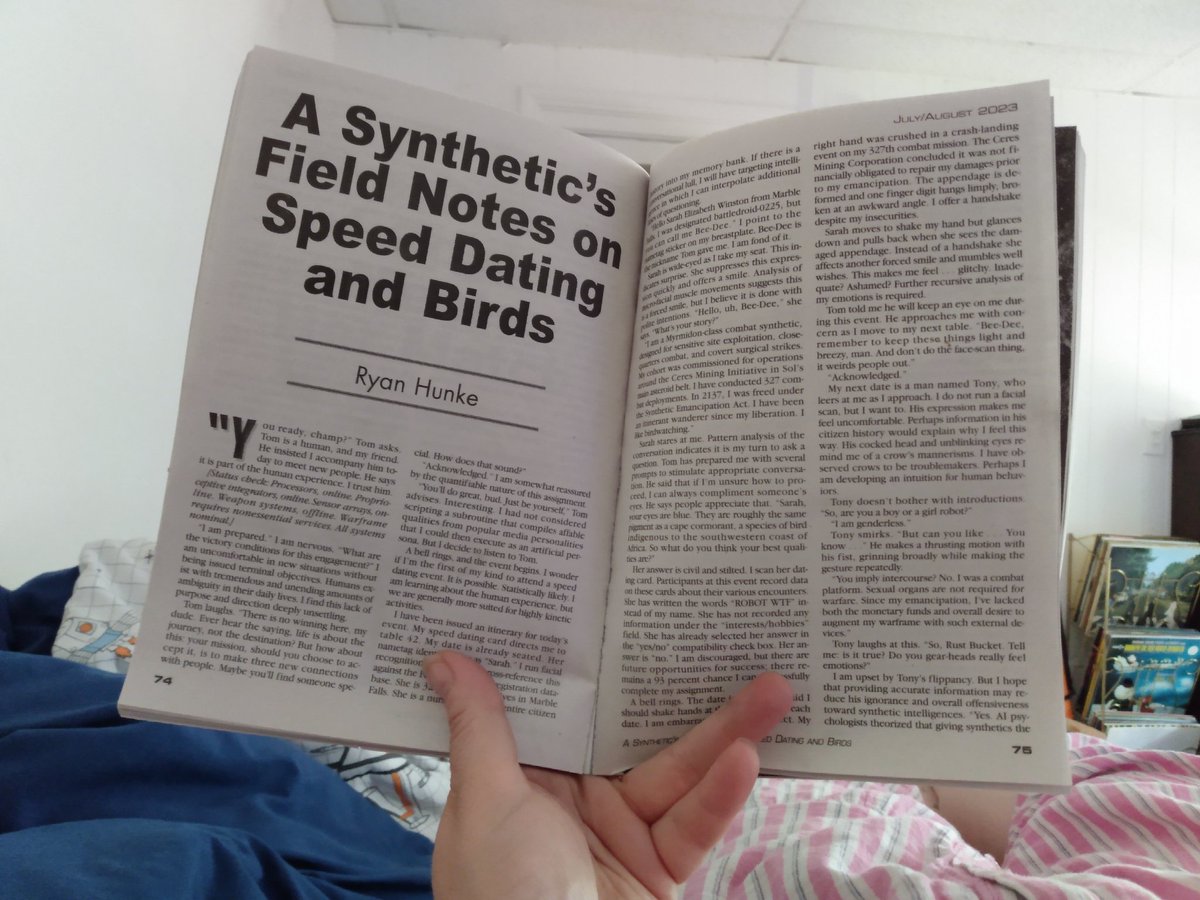 #SundayReads <a href="/rehunke/">rehunke</a> #AnalogSciFi

There was a live reading on my front stoop &amp; all I could do was howl in laughter at "ROBOT WTF". 10/10