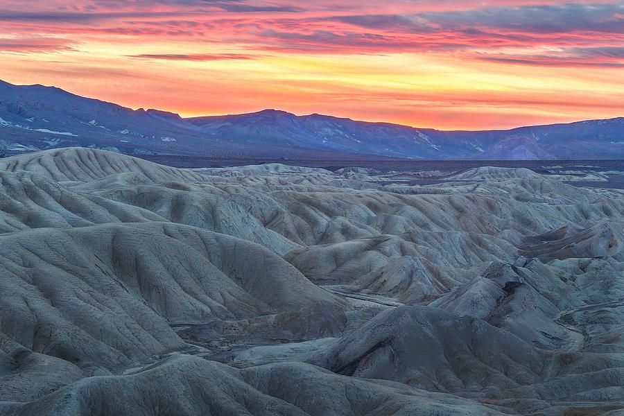 Art for the Walls! buff.ly/32SGuMI  #photography #photograph #artistry #decor #decorate #design #amazing #artlover #picoftheday #naturelovers #artlovers #landscapelovers #nature #followers #fineartamerica #artworks #art
#deathvalley #badlands