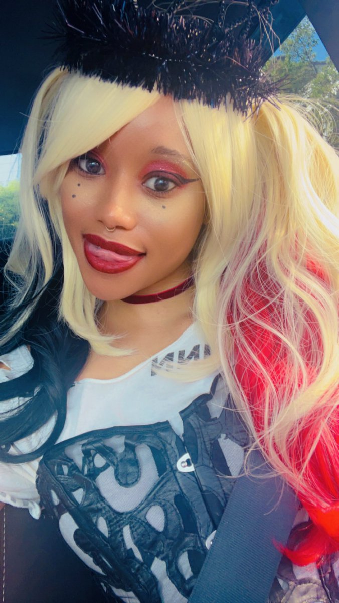 CocoDSensei's tweet image. So awesome #HarleyQuinn #AwesomeCon2023