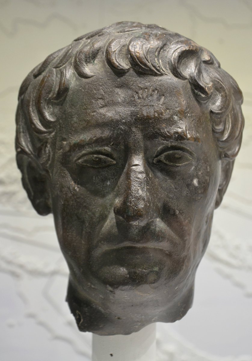 Nefertiti on Twitter: