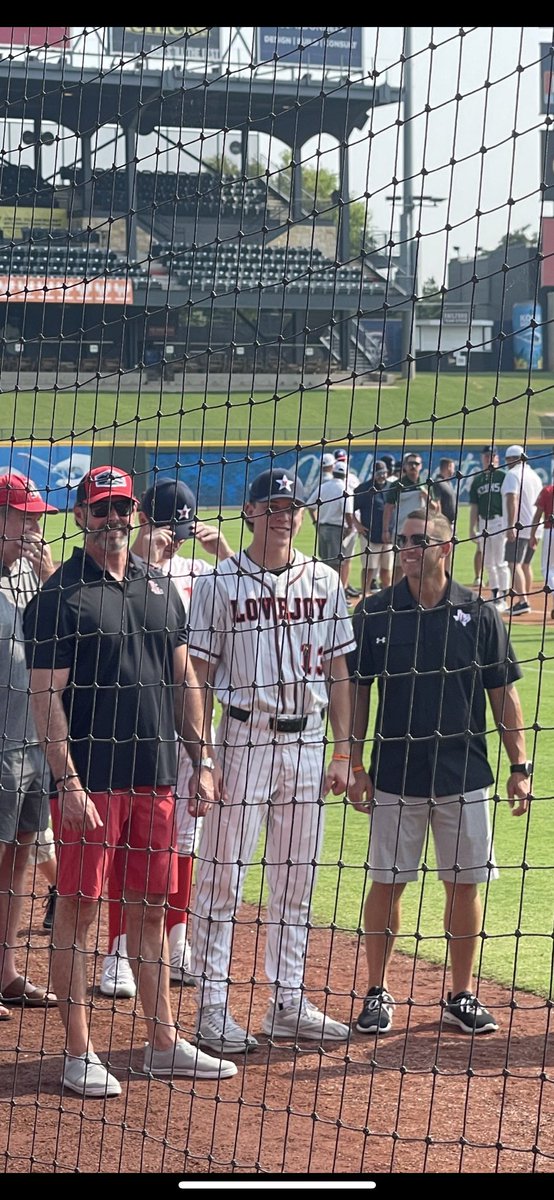 Ryan Gros tweet media