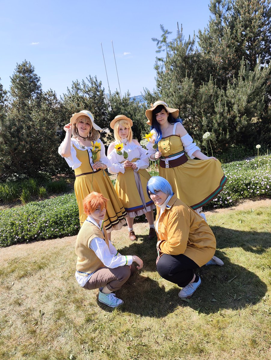 Megaeran's tweet photo. We had totally unplanned 🌻VBS-group, everyone looked so good (⁠ﾉ⁠◕⁠ヮ⁠◕⁠)⁠ﾉ⁠*⁠.⁠✧ https://t.co/YIOMuc9JaN