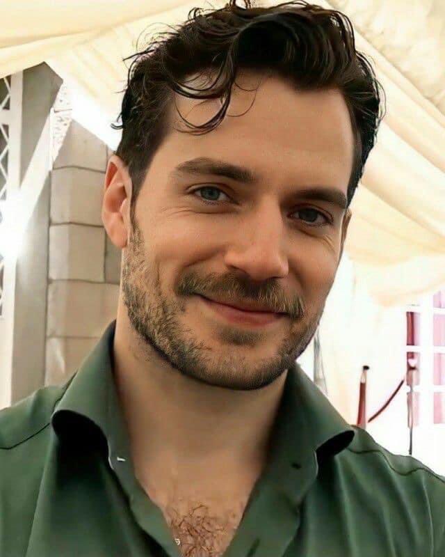 Henry Cavill (@Daily_Cavill) on Twitter photo 2023-06-18 17:34:41