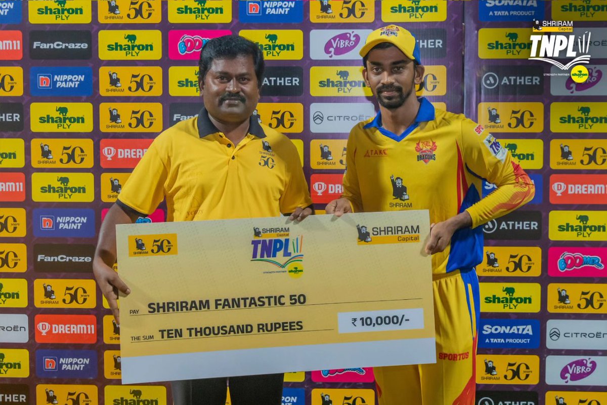 TNPremierLeague's tweet photo. Nanga jeichutom! Nanga jeichutom!🏆
#TNPL2023
#DDvsSMP
#TNPLonstarsports
#TNPLonfancode
#NammaAatamAarambam💥
#NammaOoruNammaGethu💪🏼 https://t.co/nMH5rd1BR9