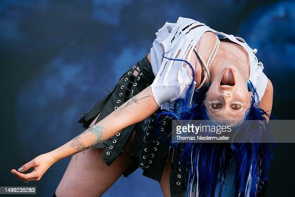 GettyVIP's tweet photo. .@TASHSULTANAA,@ashnikko, @Lola_Marsh_Band and @_MalikHarris_ perform at Southside Festival 2023 in Germany. 📷: Thomas Niedermueller
#southsidefestival #southsidefestival2023 #ashnikko #TashSultana #LolaMarsh #MalikHarris
See many others here 👉 https://t.co/ThxeFO9vDK https://t.co/9ui22QFdd7