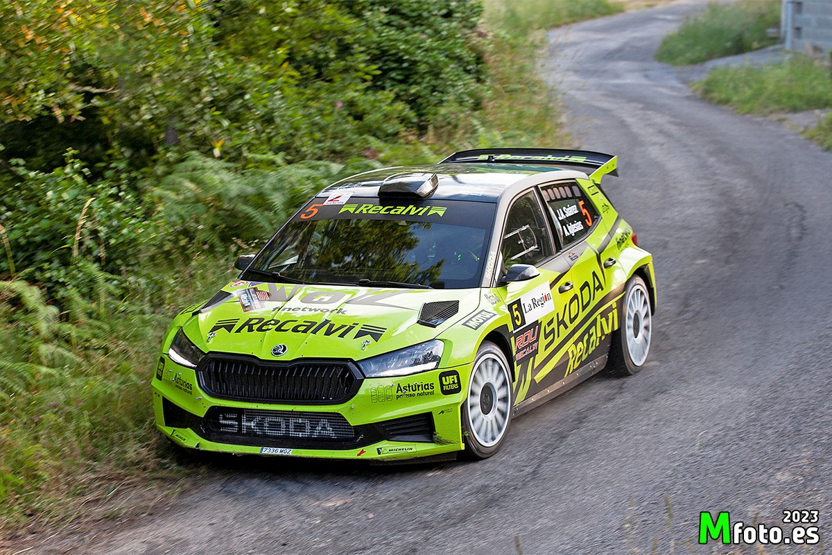 Mfoto_es's tweet photo. Dominio de "Cohete" Suárez en el Rallye de Ourense

📷 TONO Fotógrafo https://t.co/cCim4Be1zk