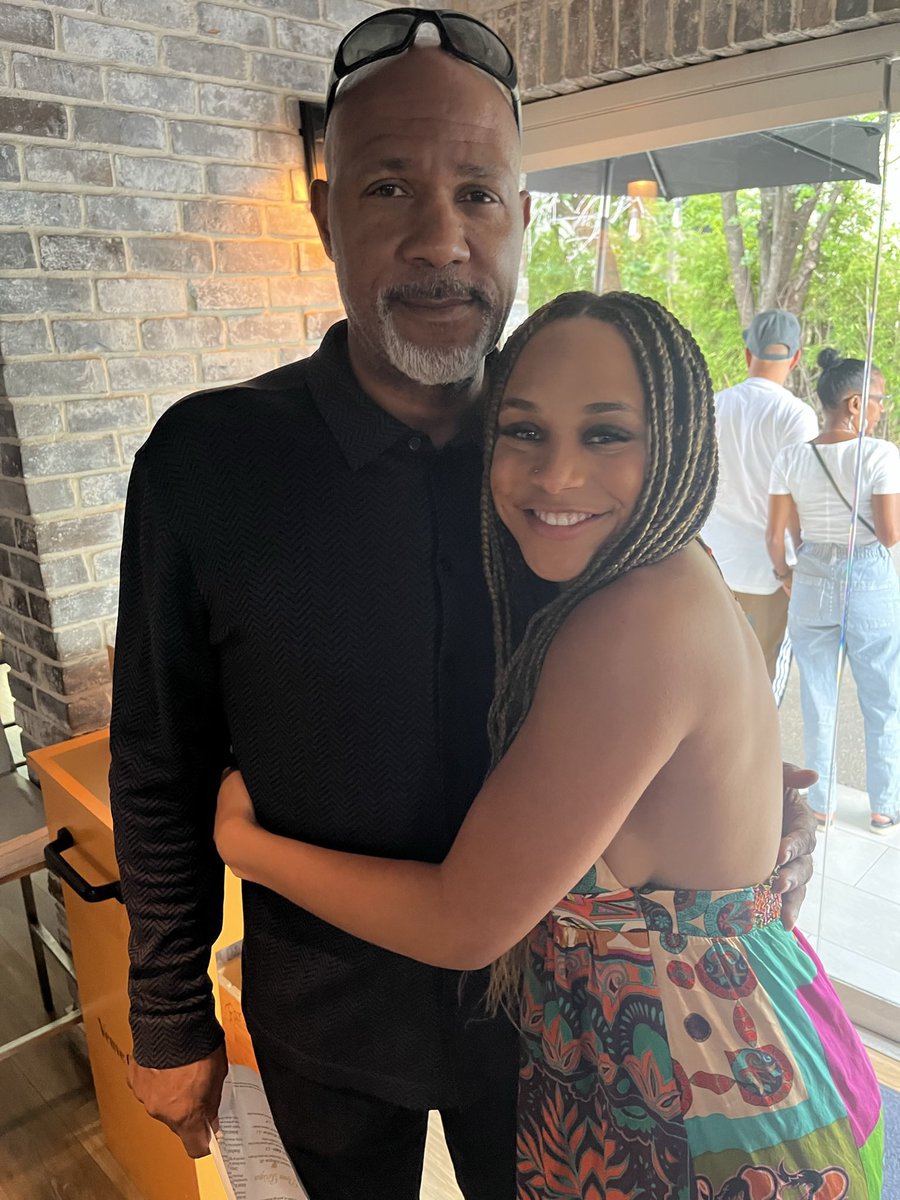 GinaGaston13's tweet image. Happy Father’s Day, love @marioelie1 #tripletdad #threetimechamp @marioelie1