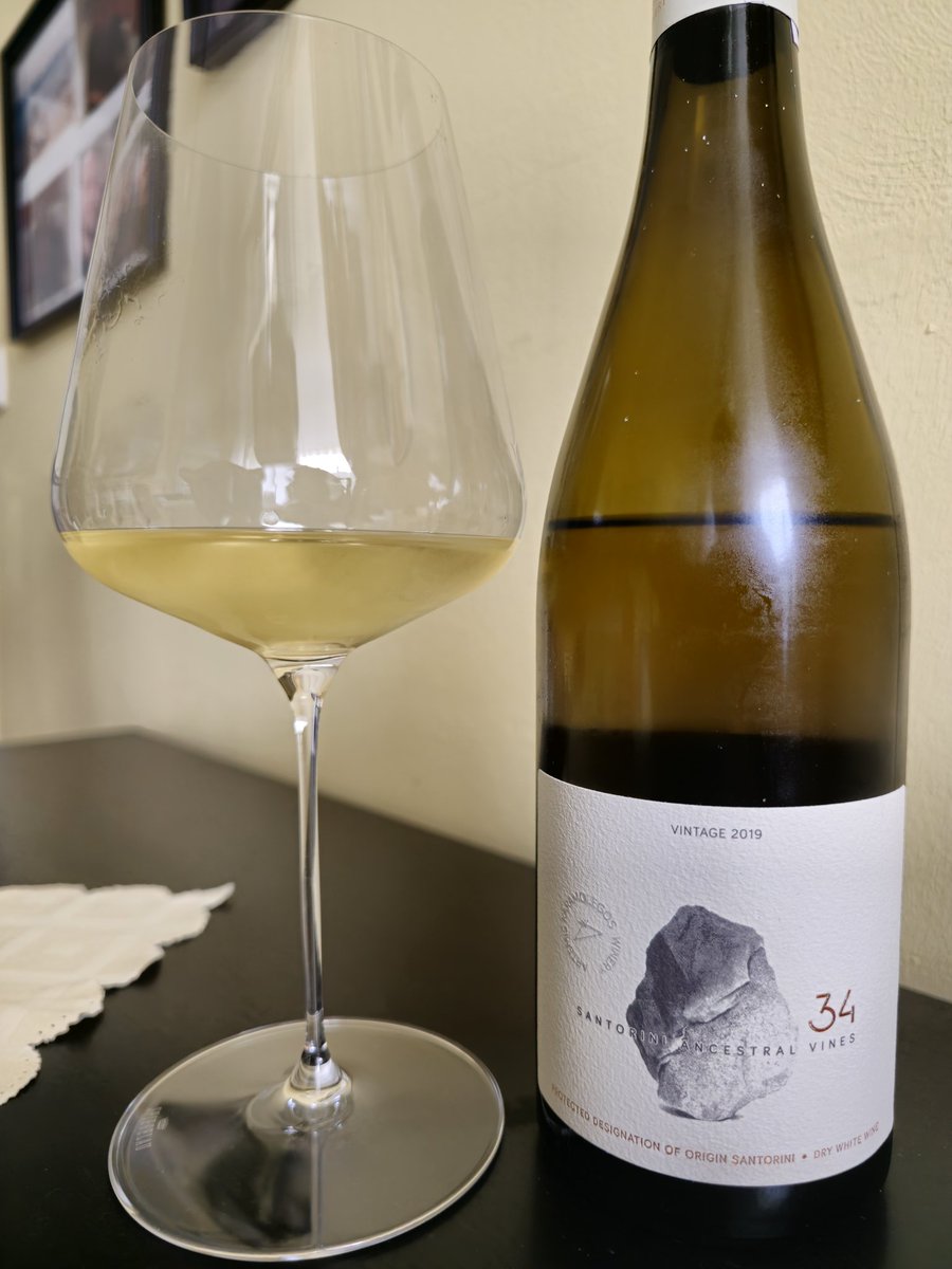Torben60196873's tweet image. Wein von Santorini🍷😍

Karamolegos Winery,
 100% Assyrtiko
 von 2019

#Greekwine #Assyrtiko #santoriniwine