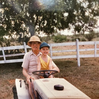 cal_the_calm's tweet photo. #NewProfilePic https://t.co/zERVYmcYMS