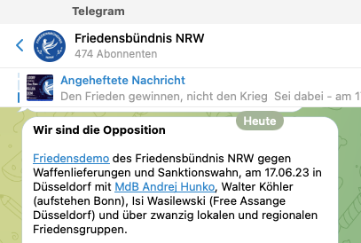An der "Friedensdemo" des "Friedensbündnis NRW" gestern in #Düsseldorf nahmen rund 150 Personen u.a. aus dem Lager der Verschwörungsgläubigen teil (👉 nrw.social/@infozentrale@…). Bekanntester Redner (👉 nrw.social/@infozentrale@…) war <a href="/AndrejHunko/">Andrej Hunko</a> von <a href="/dieLinke/">Die Linke</a>. [1/5]