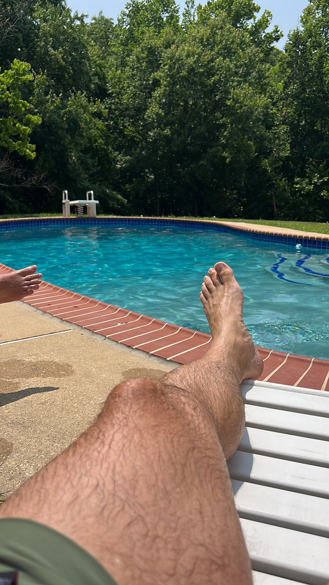 IsYourPoolOpen's tweet image. Pool is open today