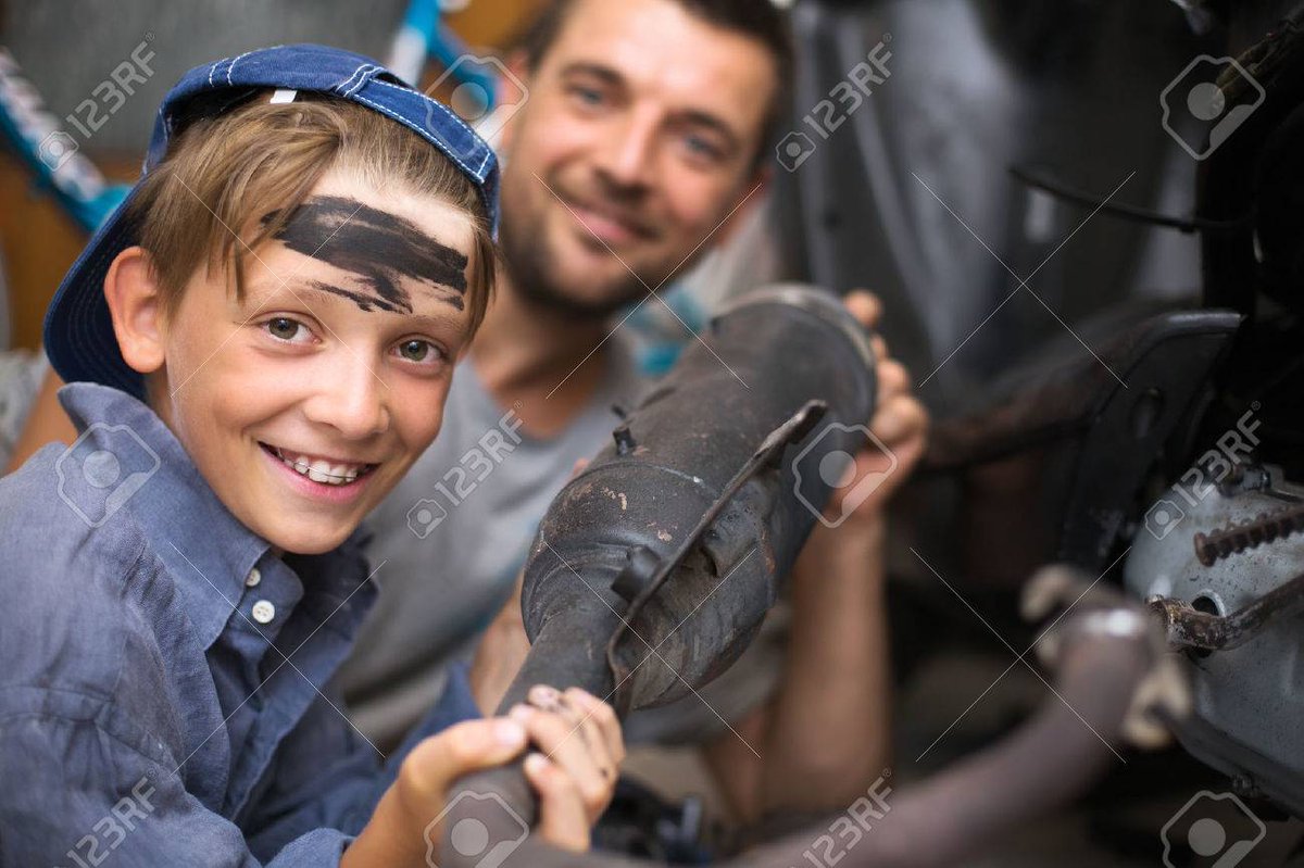 Muchas felicidades les deseamos a todos los Papá, a nuestros Hermanos, a nuestros Padres e hijos, un abrazo del colectivo del Taller San Pedro