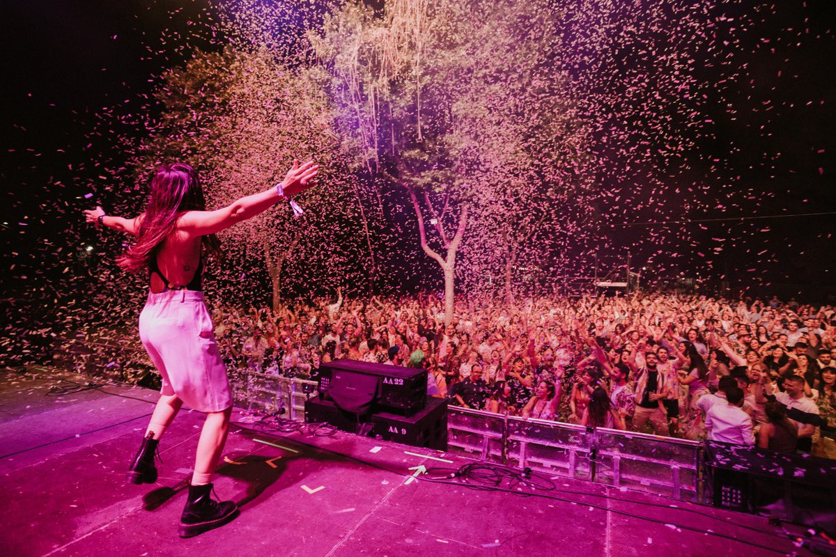 Gracias <a href="/FdelosSentidos/">Festival de los Sentidos</a> 🫶🏻 
Menuda marcha tiene la gente de La Roda.✊🏼
📸 <a href="/RakeLodel/">Raquel López</a> ✨