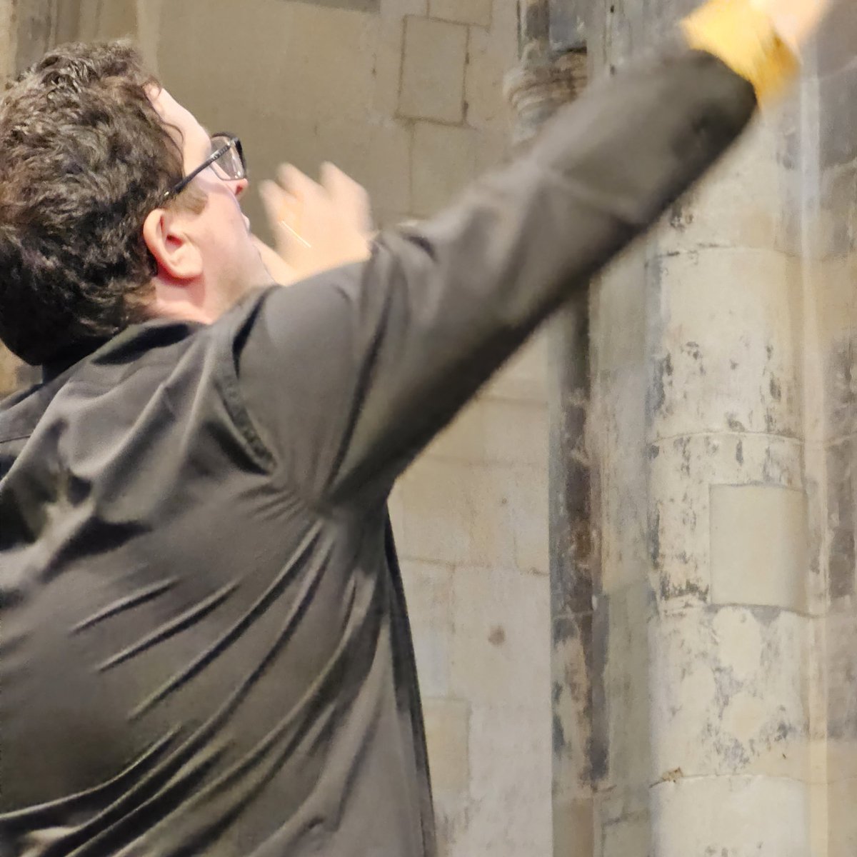 Caught in the act.

@neilcpferris 
<a href="/WimbledonChoral/">Wimbledon Choral 🎶</a> 
@Will_Todd_Music 
<a href="/Southwarkcathed/">Southwark Cathedral</a>