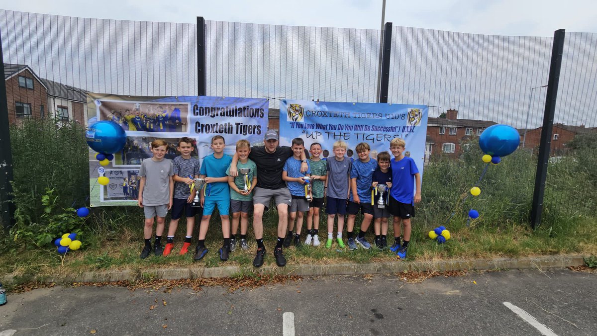 Dk_Tigers_u12s's tweet photo. Best afternoon with our Tigers 🐯 All the kids worked their socks off this season and were praised and rewarded today 👌🏻Thank you x https://t.co/73C1jTLELV
