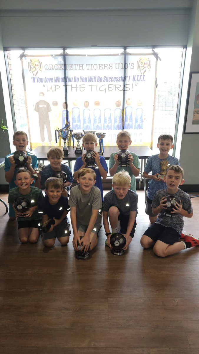 Dk_Tigers_u12s's tweet photo. Best afternoon with our Tigers 🐯 All the kids worked their socks off this season and were praised and rewarded today 👌🏻Thank you x https://t.co/73C1jTLELV