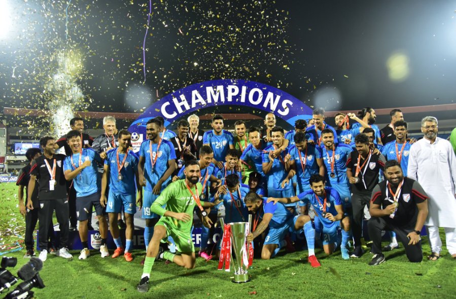 Sunil Chhetri, Team India have both achieved several historic milestones with their #HeroIntercontinentalCup triumph

<a href="/chiranjitojha/">Chiranjit Ojha</a> lists all the reasons why this isn't just another cup win...

READ: thefangarage.com/articles/19175…

#indianfootball #INDLBN #BackTheBlue #BlueTigers #SC11