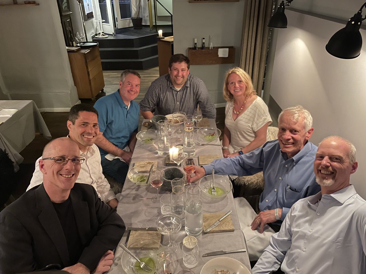 Reunited with old friends, colleagues, and ⁦<a href="/EvaFeldmanMDPhD/">Eva Feldman, MD, PhD</a>⁩ mentees ⁦<a href="/PNSociety1/">Peripheral Nerve Society (PNS)</a>⁩ meeting #PNS2023