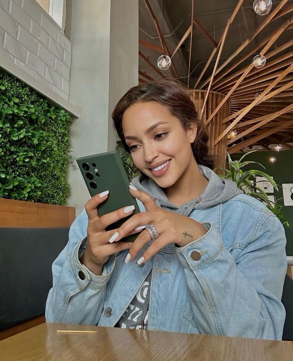 hanan_tarq's tweet photo. Happy Father’s Day to the great fathers out there😚 
.
.
Capture your beautiful moments with your Samsung 😉 
#s23ultra #sharetheepic https://t.co/sn4yUBNyL7