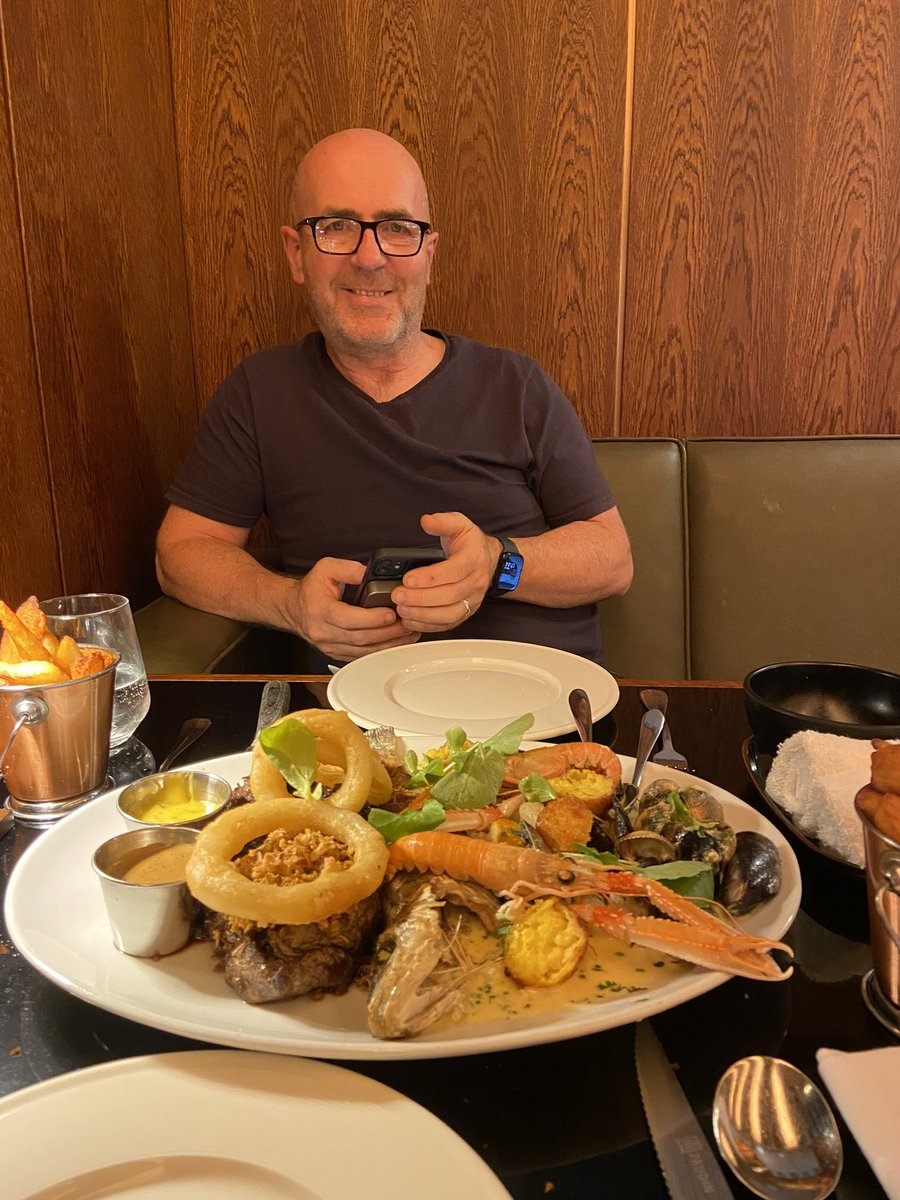 Fathers Day treat with my daughter x <a href="/MichaelsCoDub/">Gaz</a> for amazing mind blowing tasty food followed by <a href="/HansZimmerLive/">Hans Zimmer Live</a> in the 3 arena