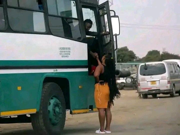 A lady spotted bargaining to purchase a secondhand bus at Kisii Town, a very hardworking lady